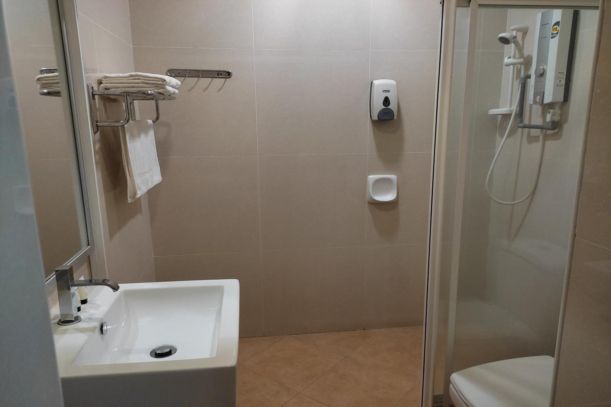 Hotel D'New 1 Kk Sabah Donggongon Екстериор снимка